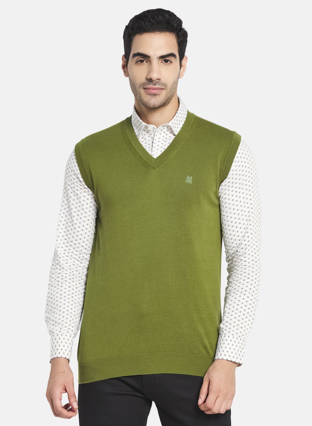 Men Olive Solid Sweater