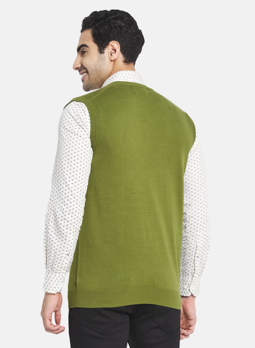 Men Olive Solid Sweater