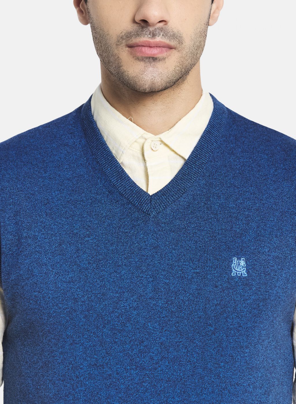 Men Blue Solid Sweater