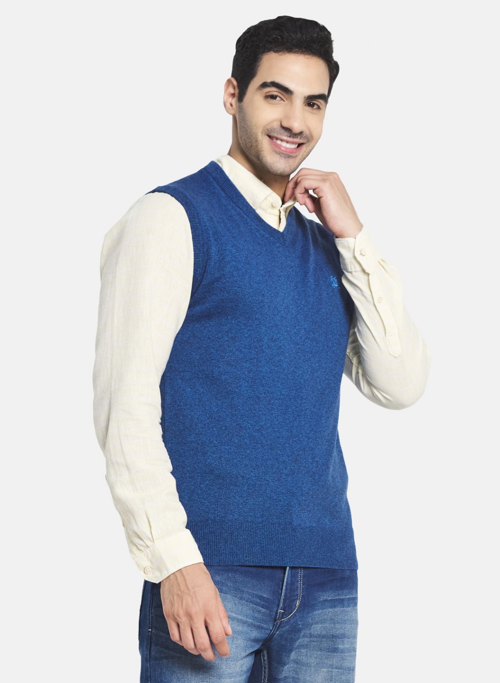 Men Blue Solid Sweater