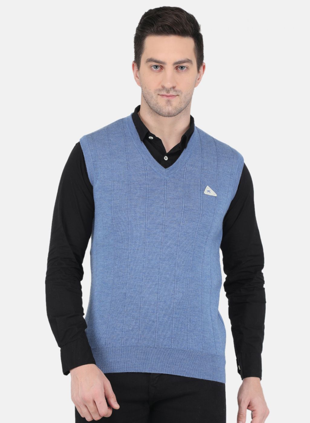 Men Blue Solid Sweater