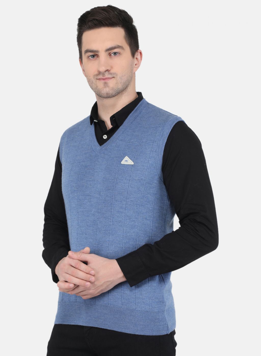 Men Blue Solid Sweater