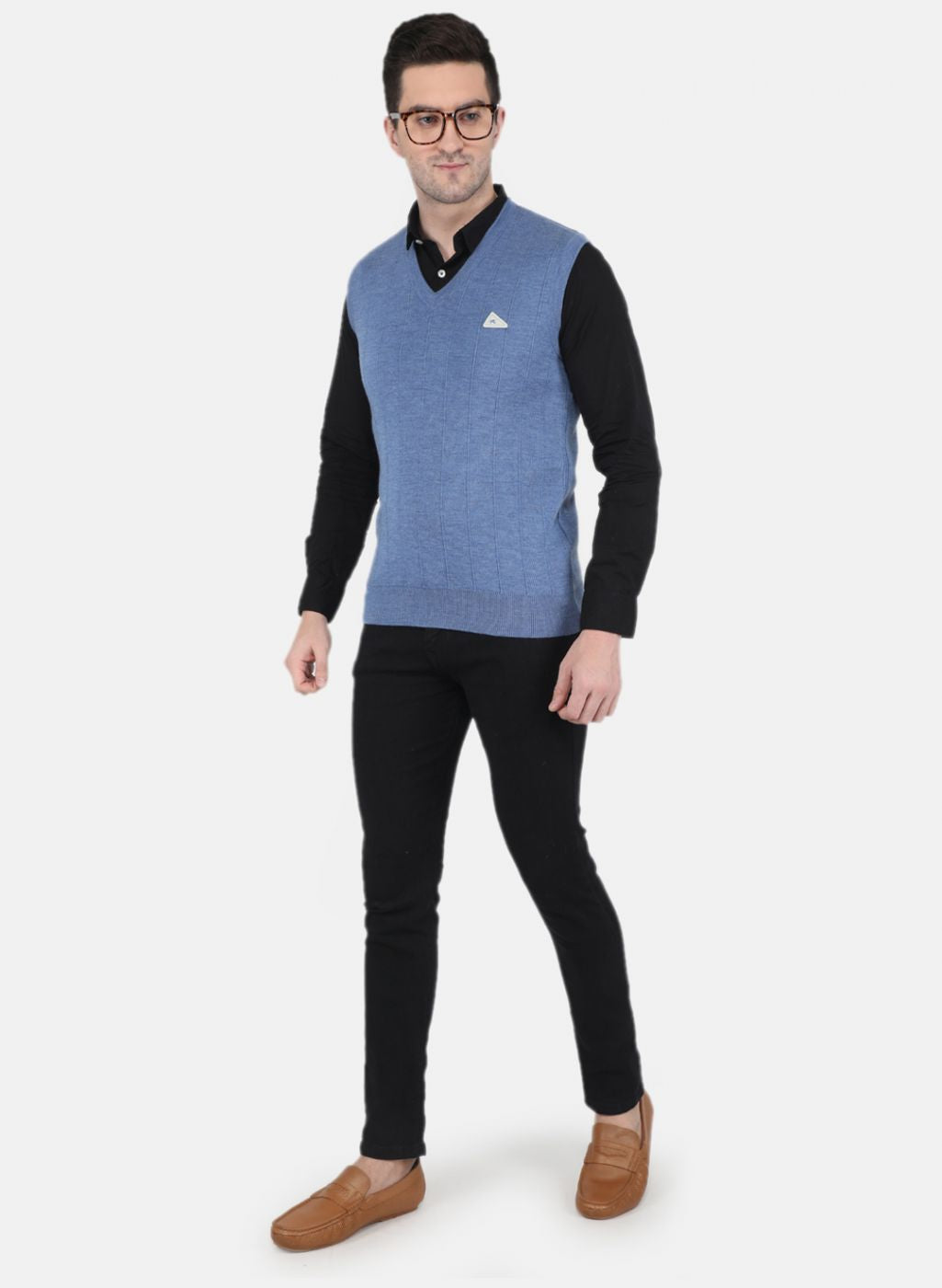 Men Blue Solid Sweater