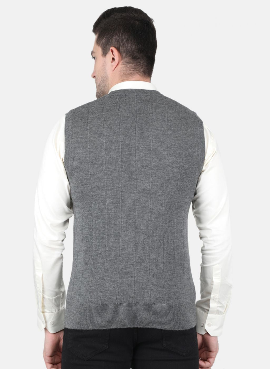 Men Grey Solid Sweater