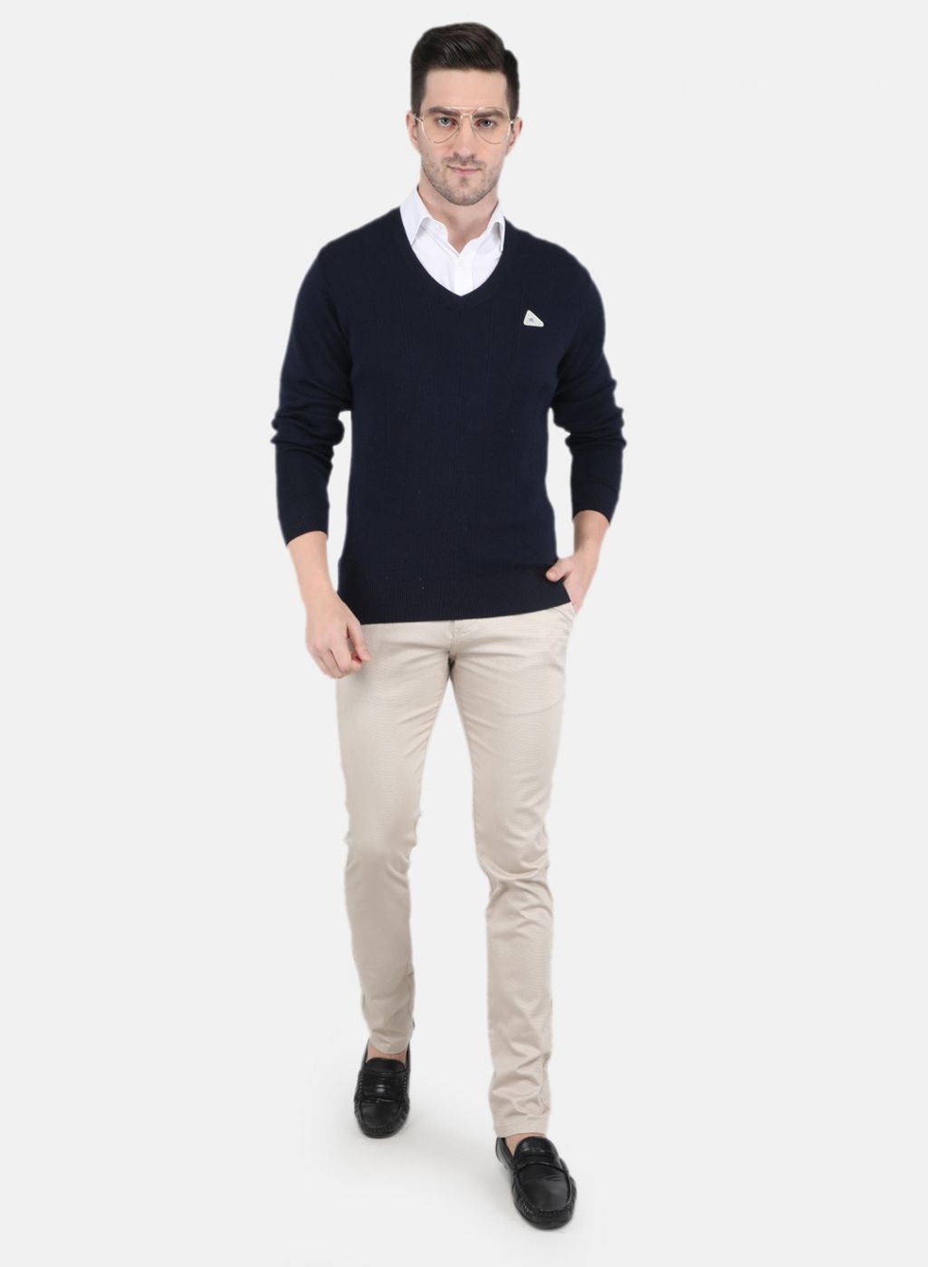 Men NAvy Blue Solid Pullover