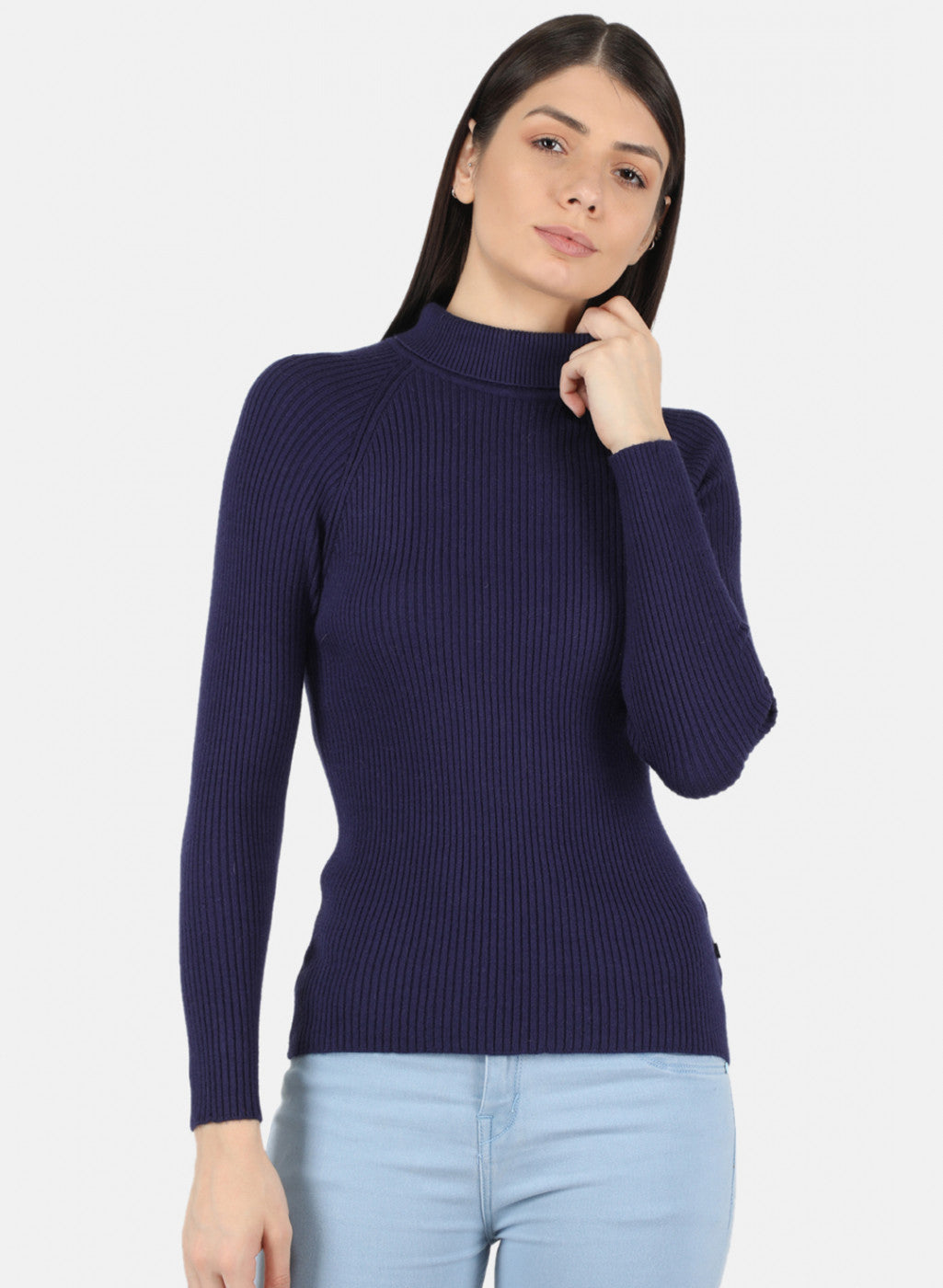 Women Navy Blue Solid Sceavy Top