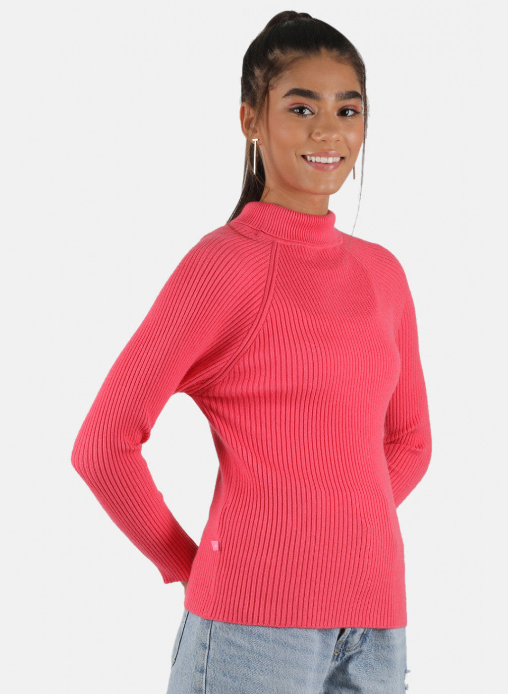 Women Pink Solid Sceavy Top