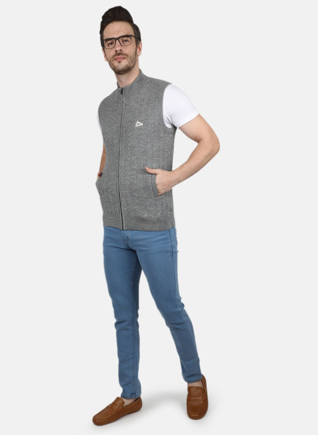 Men Grey Self Design Sweater