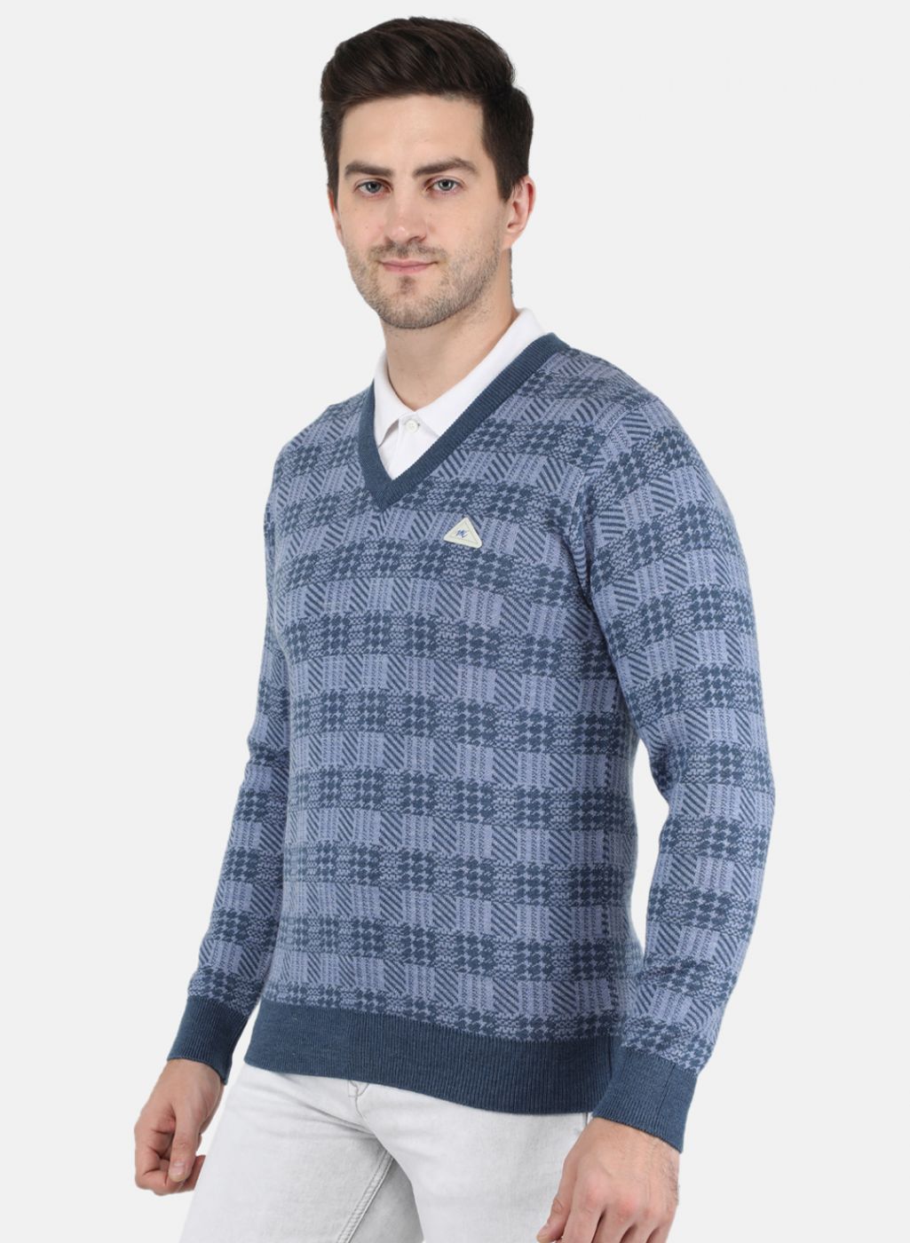 Men Blue Jaquard Pullover