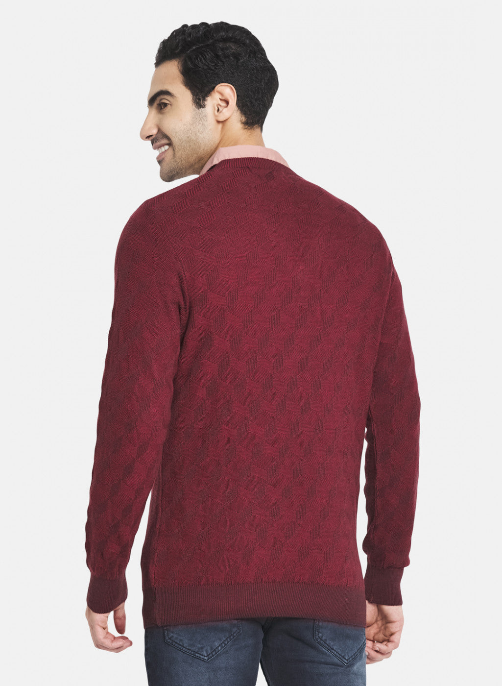 Men Maroon Jaquard Pullover