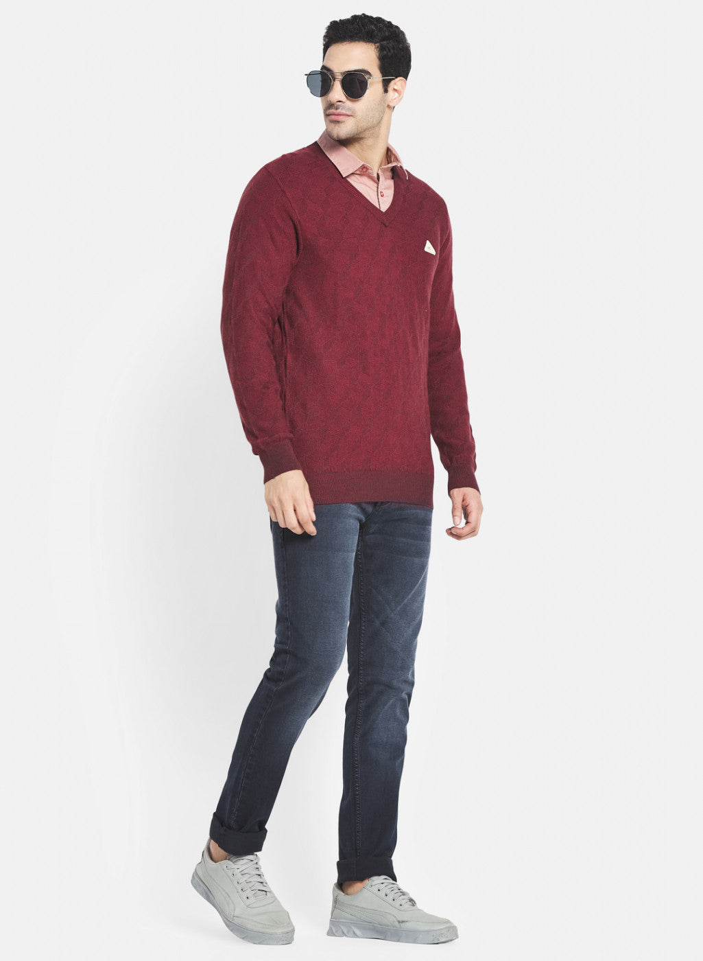 Men Maroon Jaquard Pullover