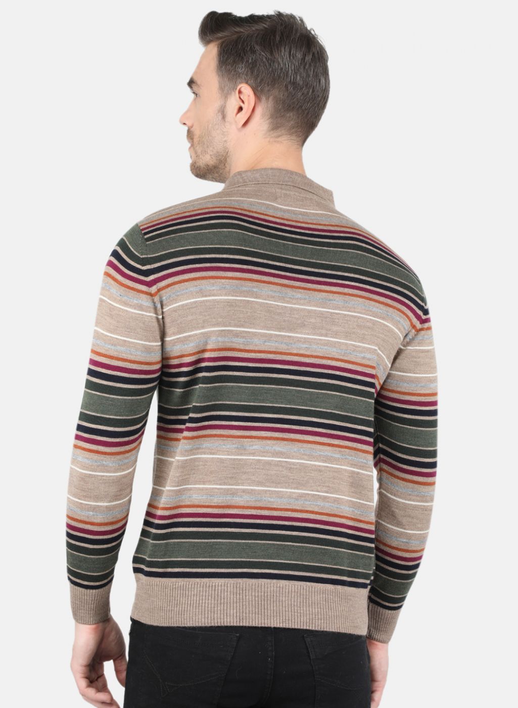 Men Beige Stripe T-Shirt