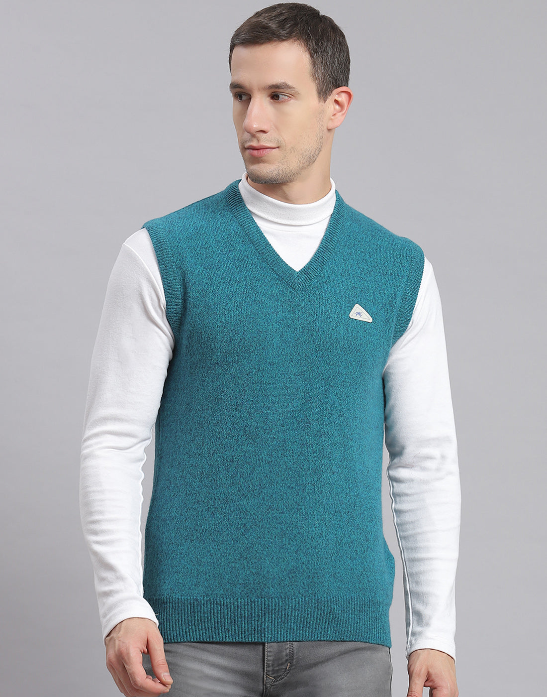 Men Turquoise Blue Solid V Neck Sleeveless Sweater