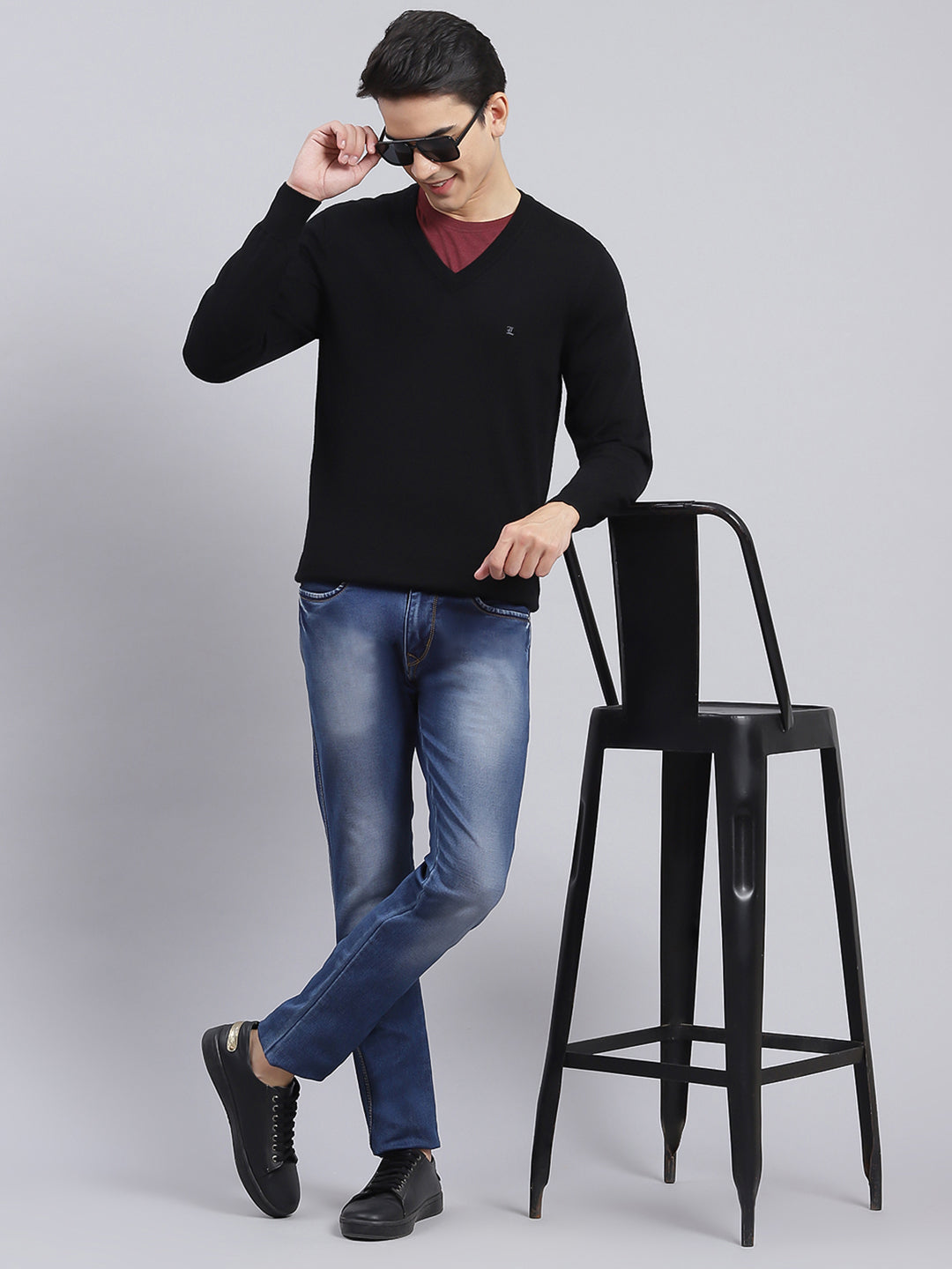 Men Black Solid Pure wool Pullover