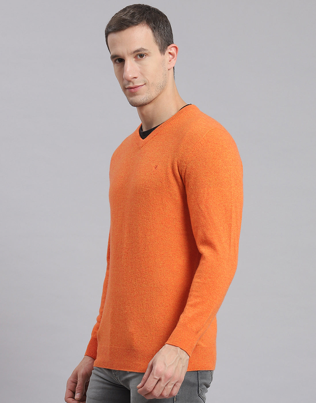 Men Orange Solid V Neck Full Sleeve Sweater