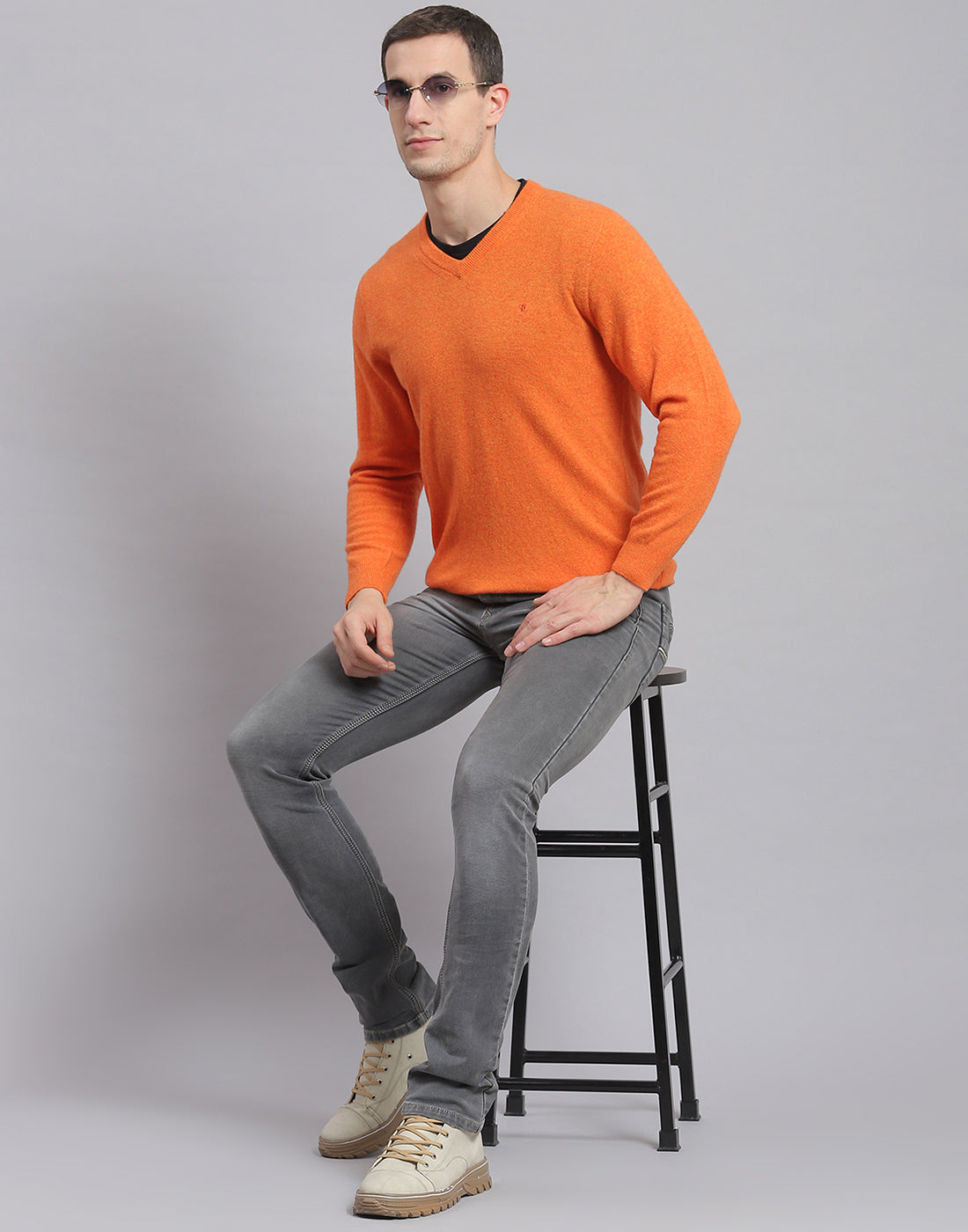 Men Orange Solid V Neck Full Sleeve Sweater