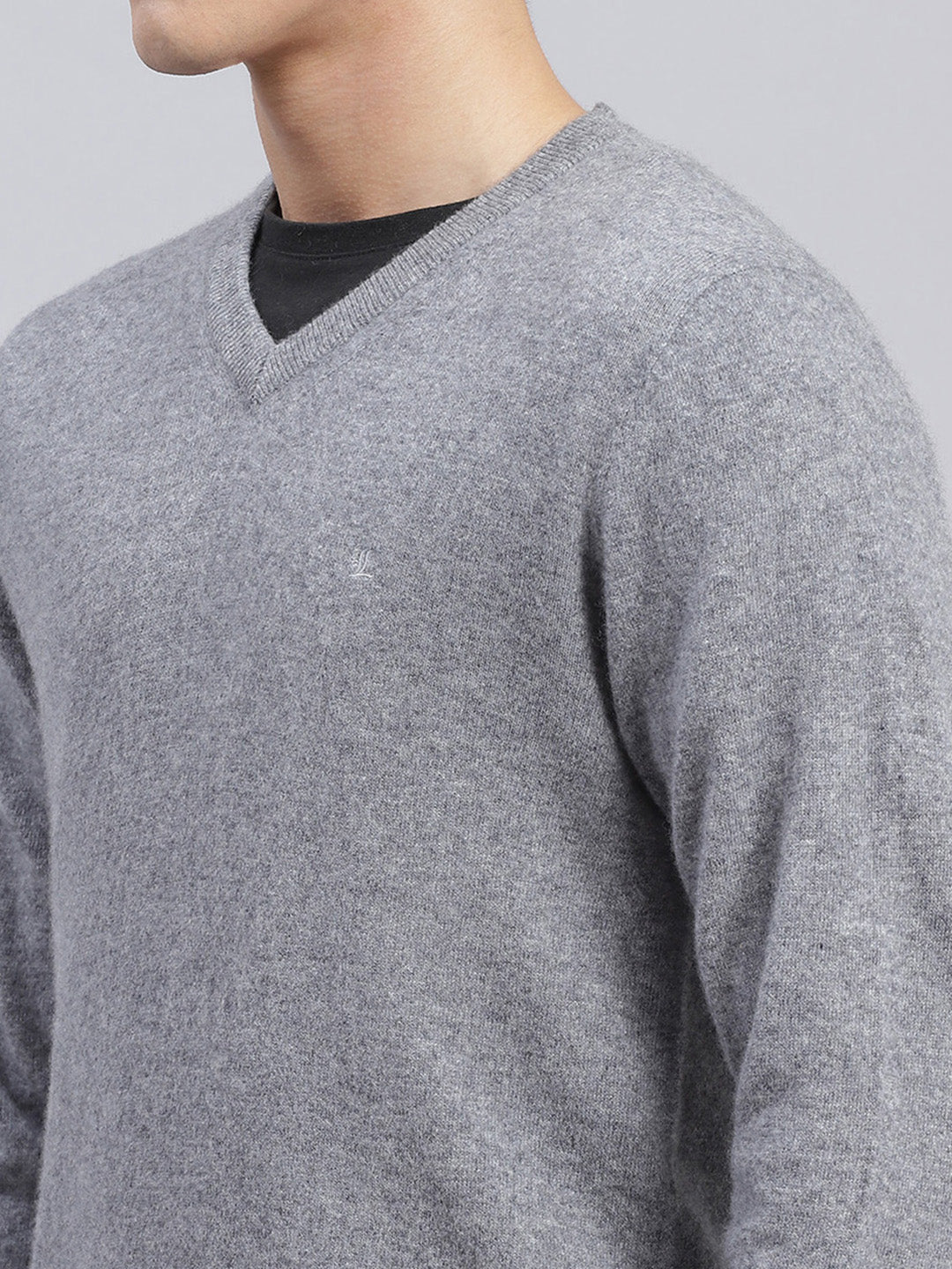 Men Grey Solid Lamb wool Pullover