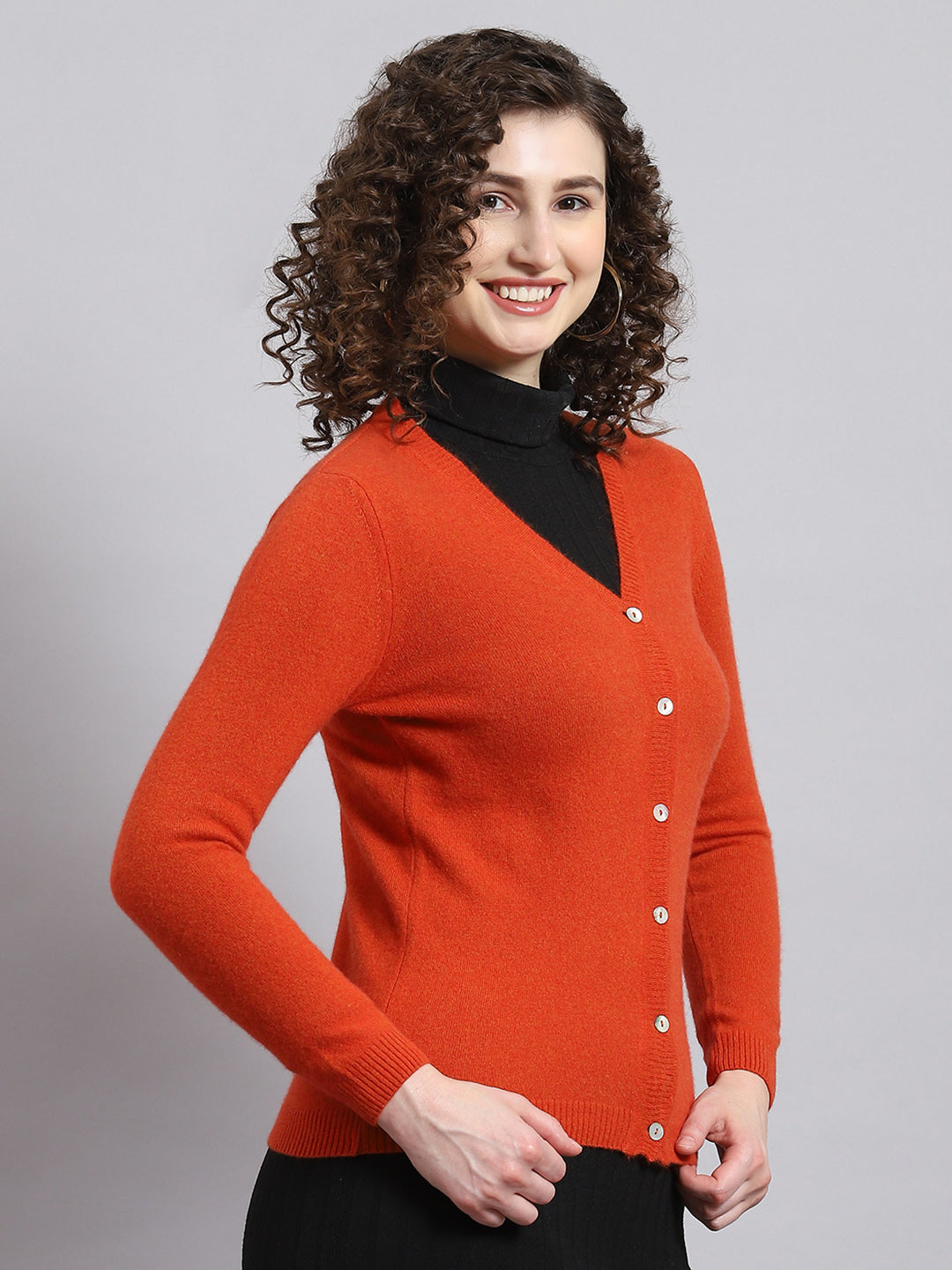 Women Rust Solid V Neck Full Sleeve Cardigan