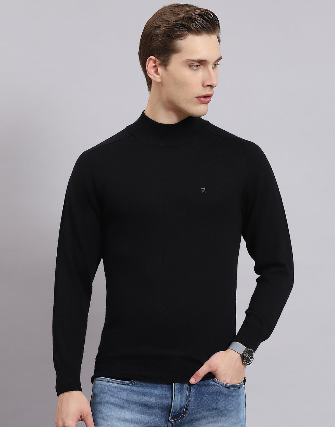 Men Black Solid T Neck Full Sleeve Sweater