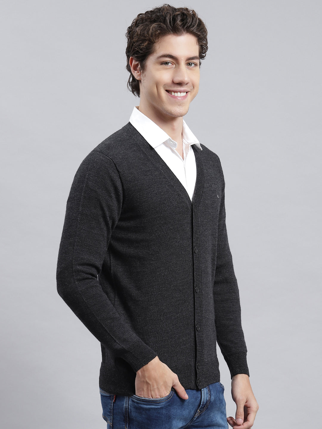 Men Grey Solid Cardigan