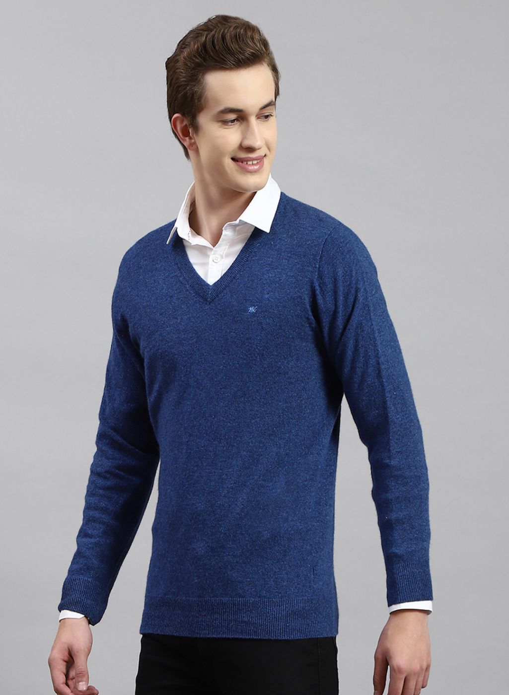 Men Royal Blue Solid Lamb wool Pullover