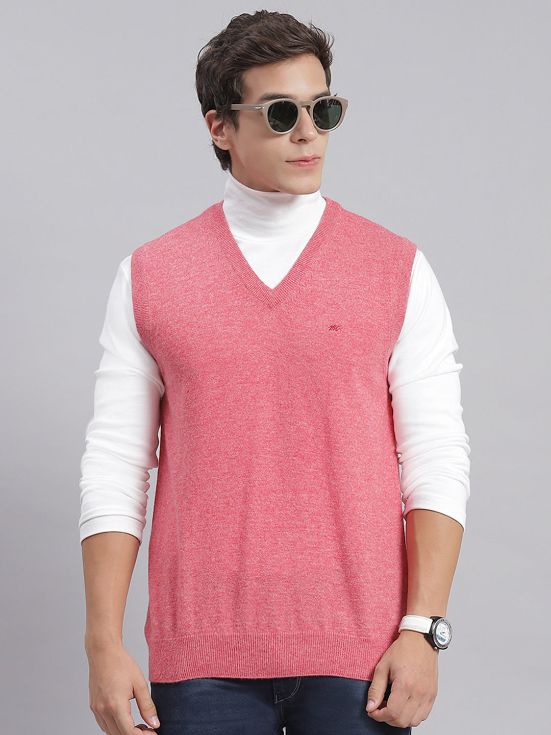 Men Pink Solid V Neck Sleeveless Sweaters/Pullovers