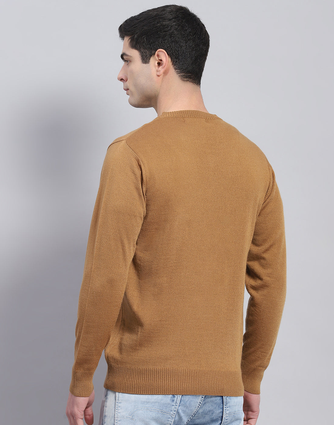 Men Brown Solid V Neck Full Sleeve Pullover