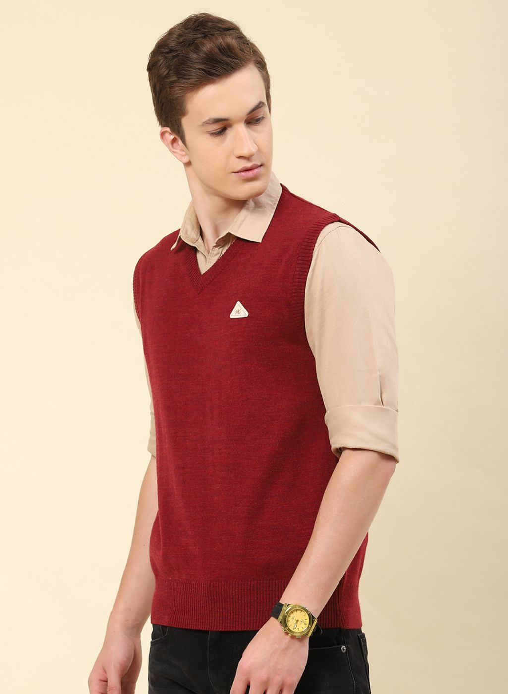 Men Maroon Solid Blend wool Sweater