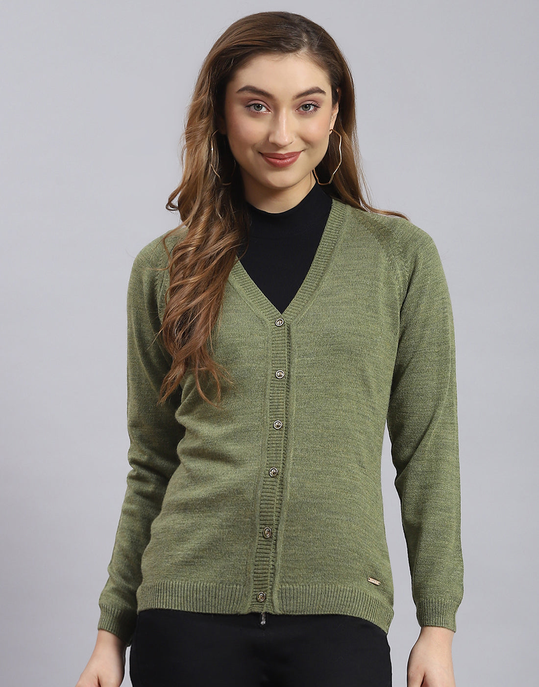 Women Olive Solid V Neck Full Sleeve Sweater