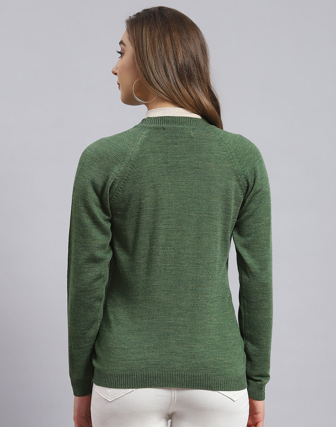 Women Green Solid V Neck Full Sleeve Sweater