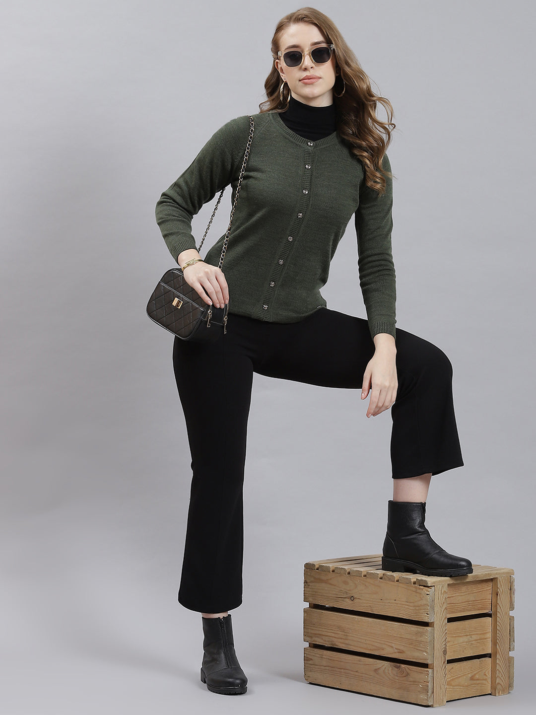 Women Green Solid Cardigan