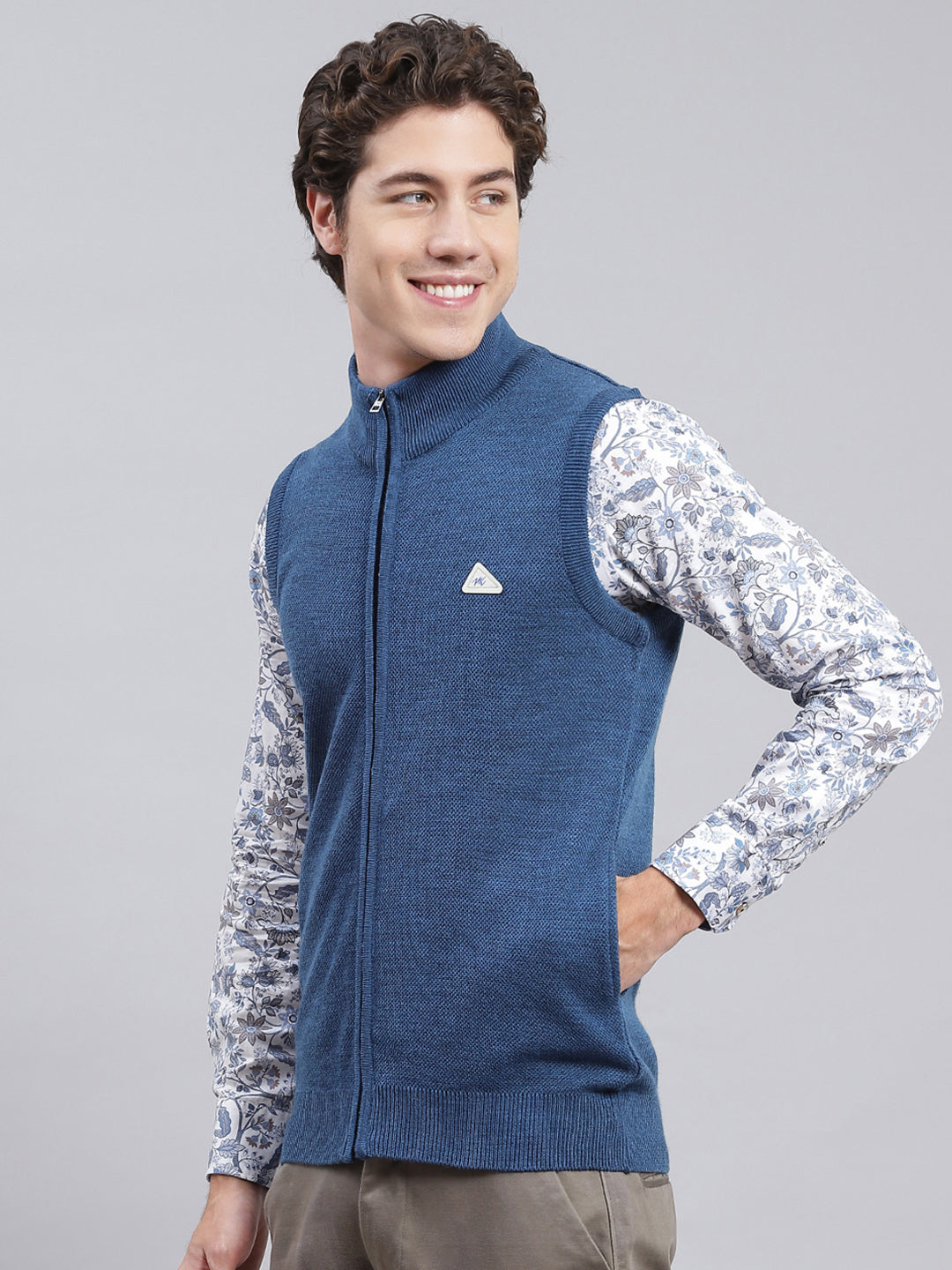 Men Blue Solid Wool blend Sweater