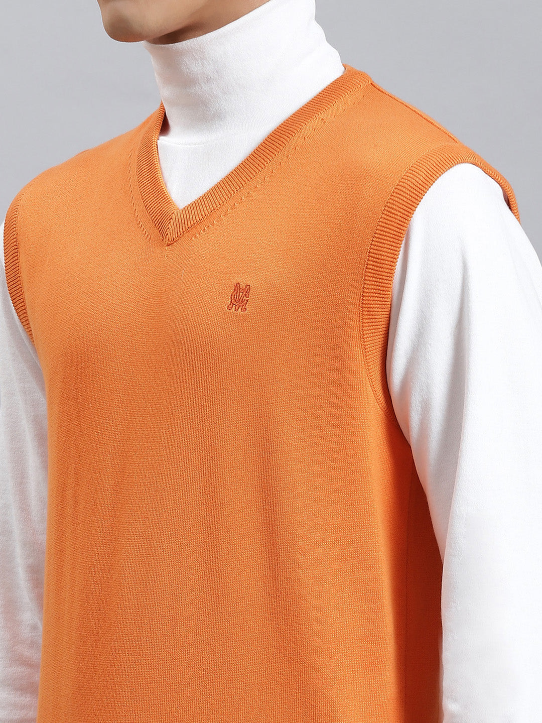 Men Orange Solid V Neck Sleeveless Sweaters/Pullovers