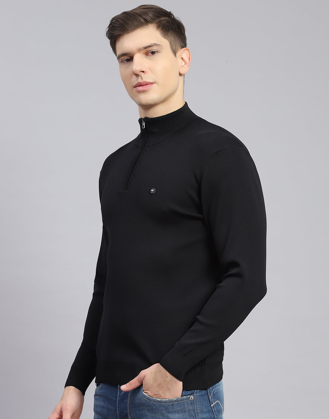 Men Black Solid H Neck Full Sleeve Sweater