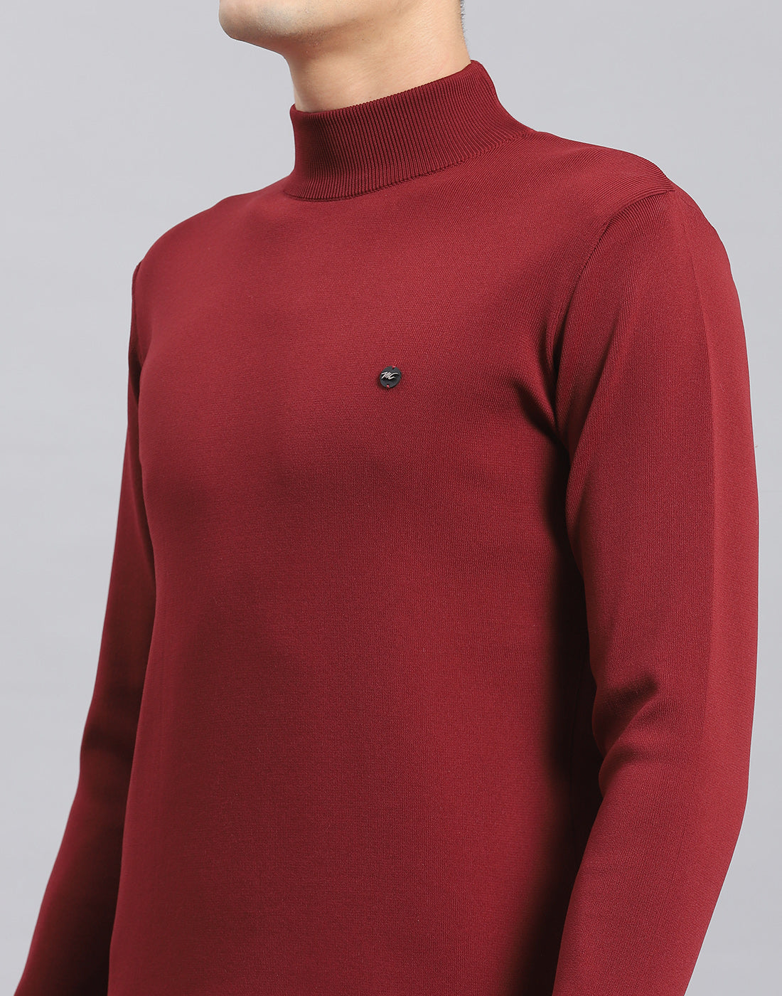 Men Maroon Solid T Neck Full Sleeve Sweater