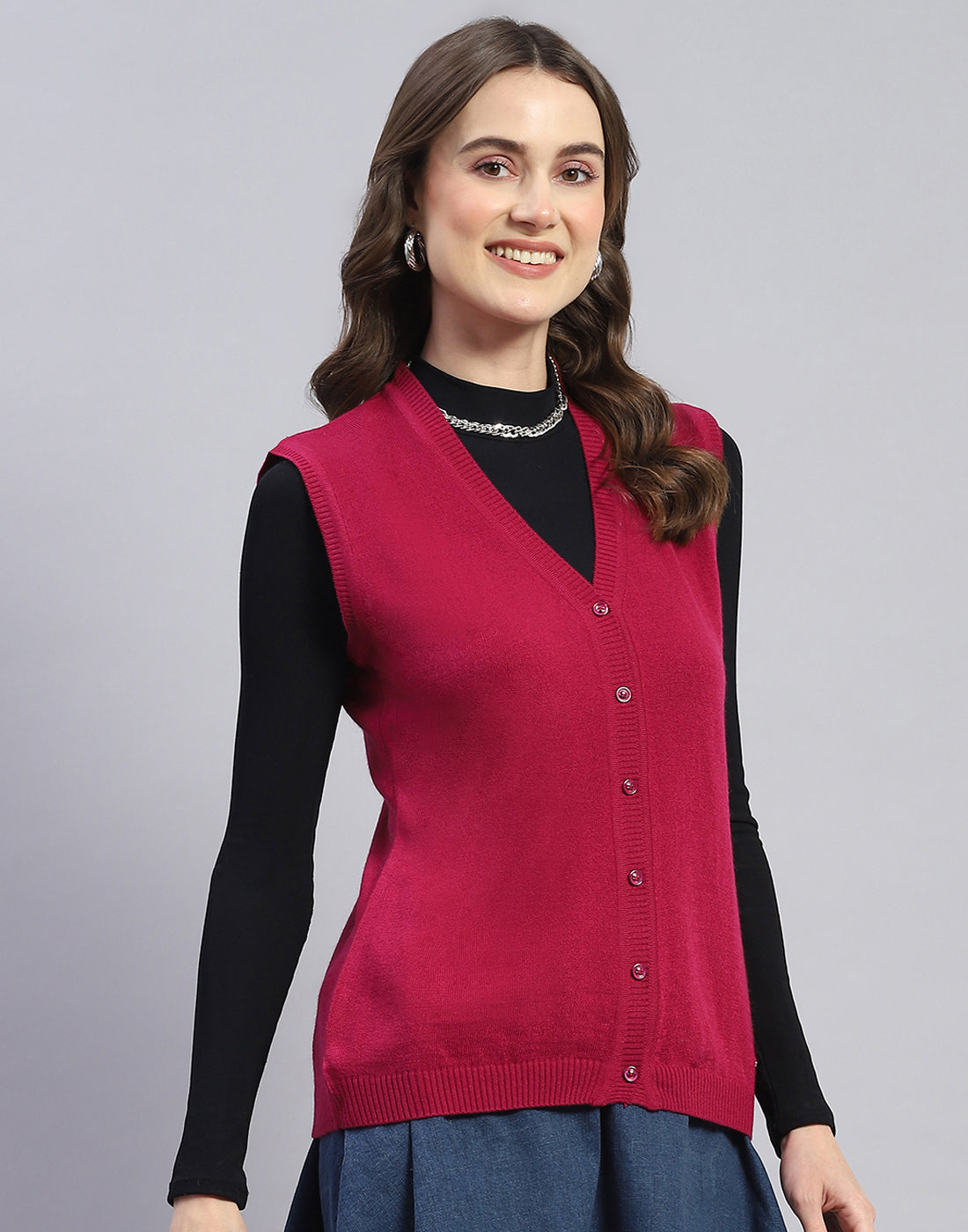 Women Pink Solid V Neck Sleeveless Cardigan