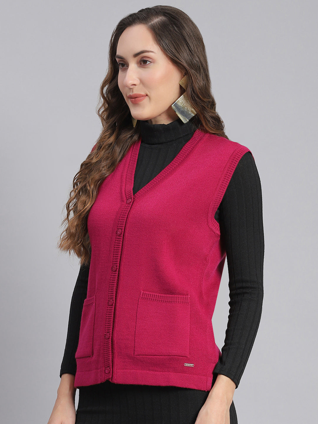 Women Pink Solid V Neck Sleeveless Cardigans