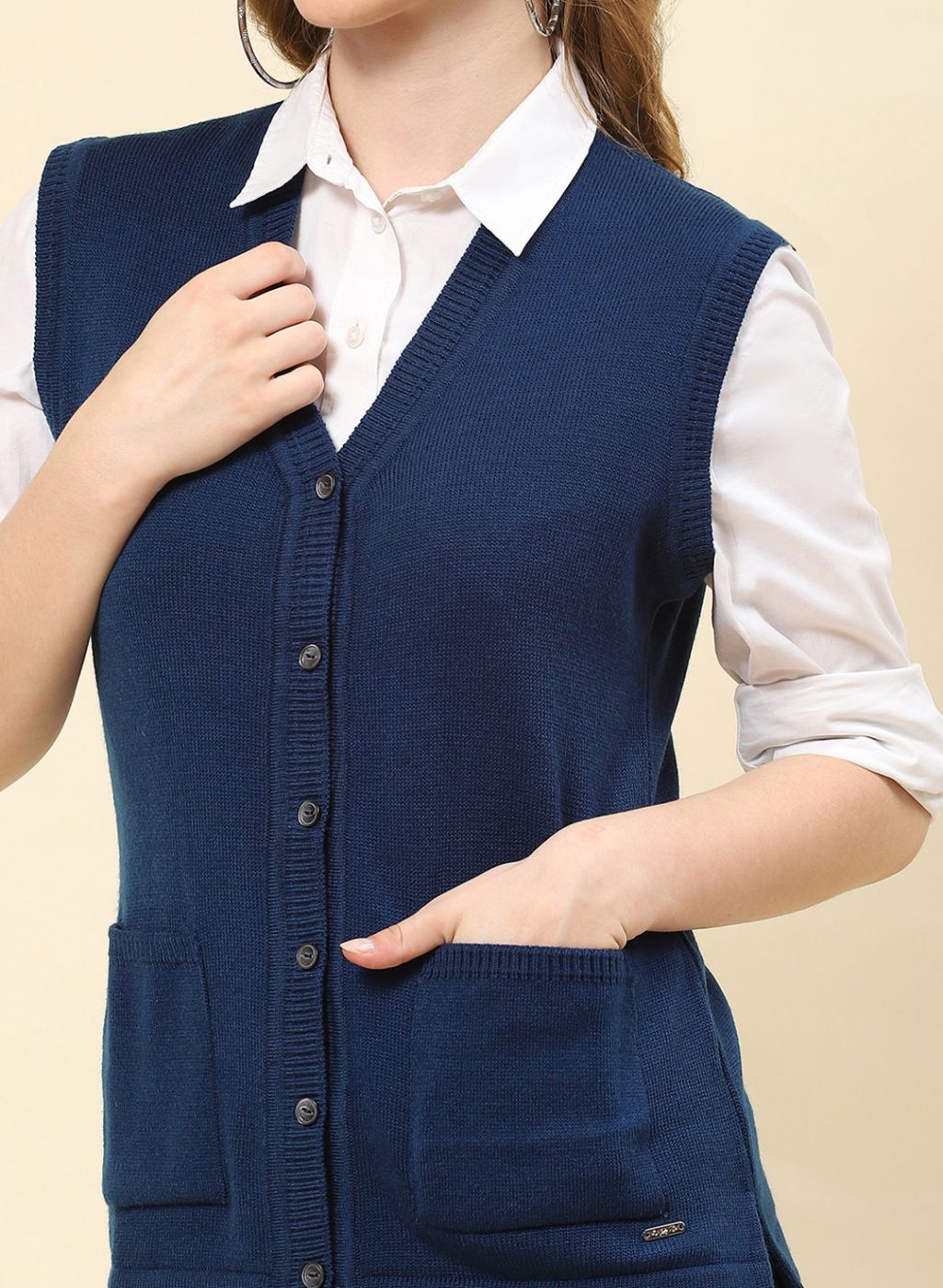 Women Blue Solid Blend wool Cardigan