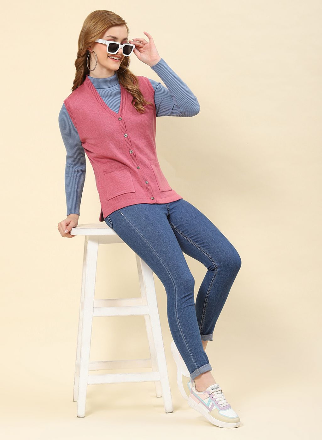 Women Pink Solid Blend wool Cardigan