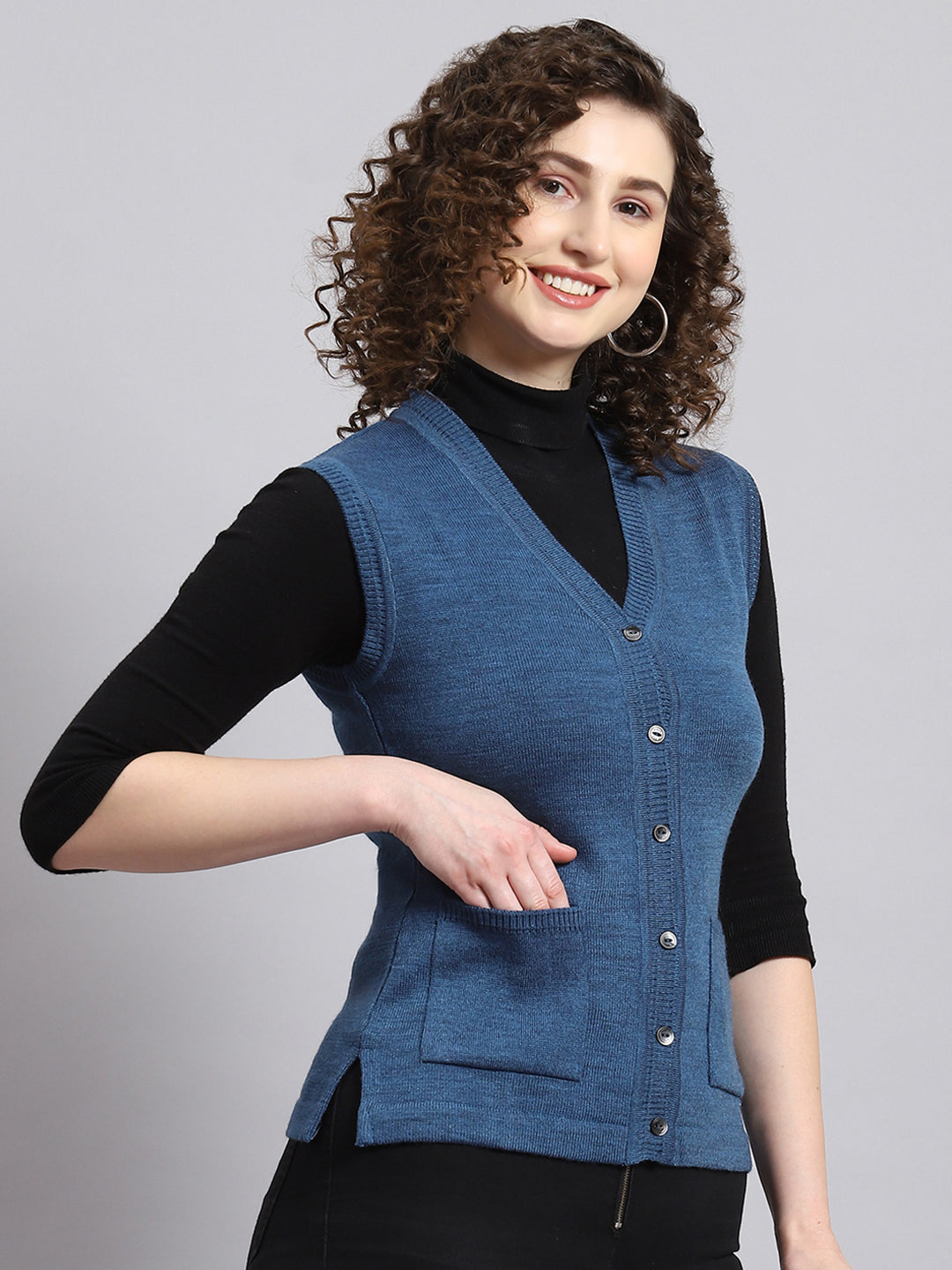 Women Blue Solid V Neck Sleeveless Cardigan