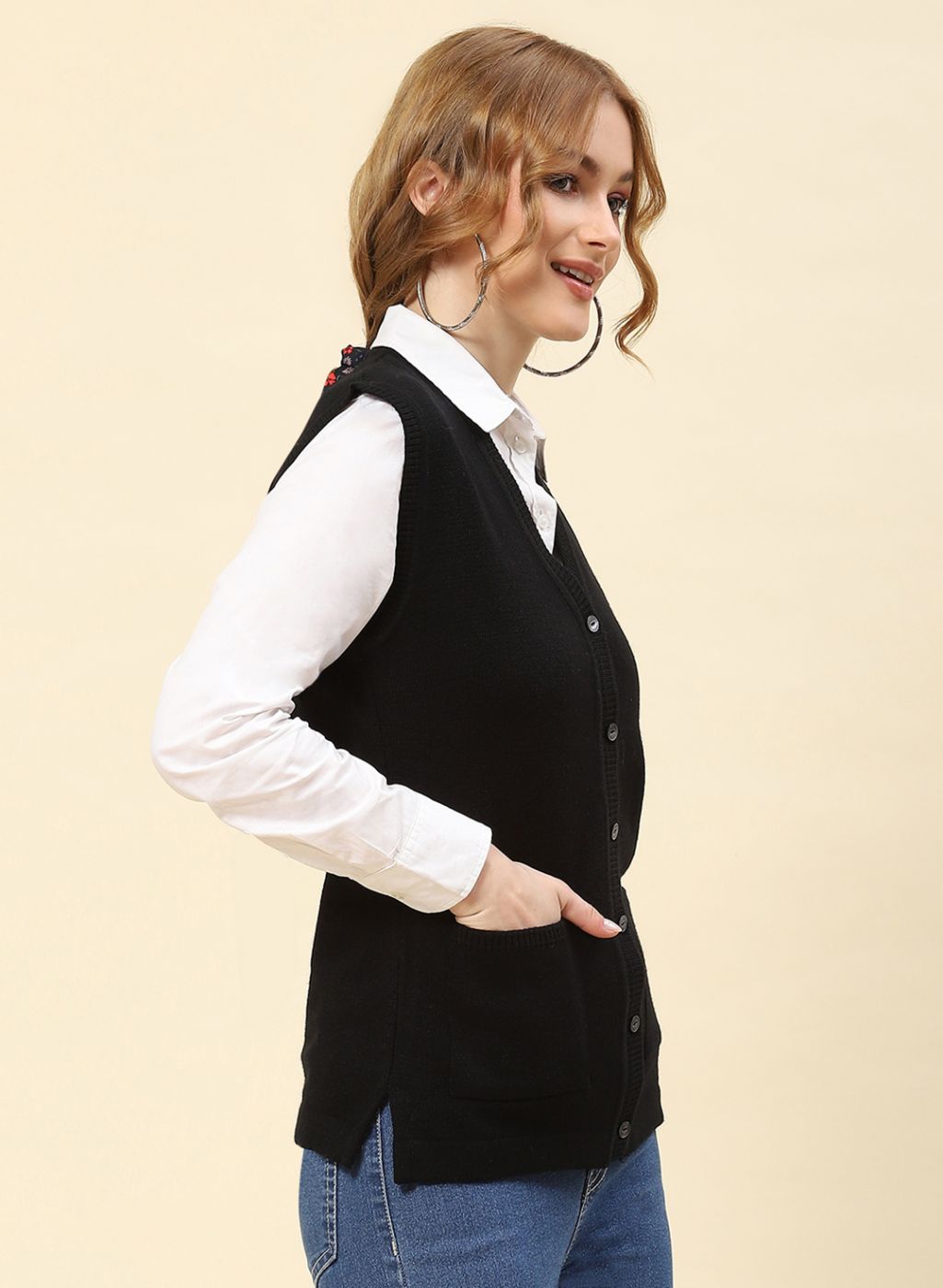 Women Black Solid Blend wool Cardigan