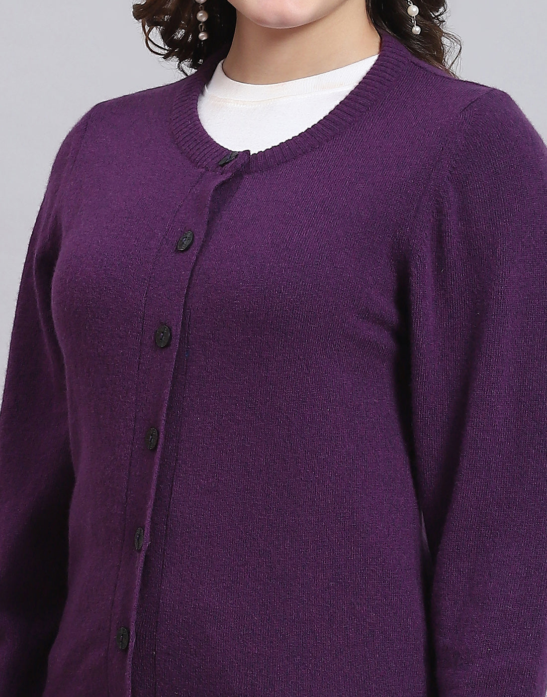 Women Purple Solid Round Neck Full Sleeve Sweater