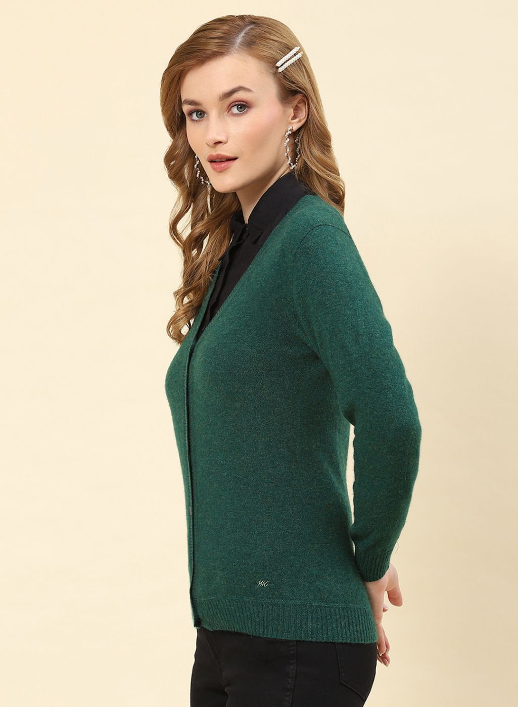 Women Green Solid Lamb wool Cardigan