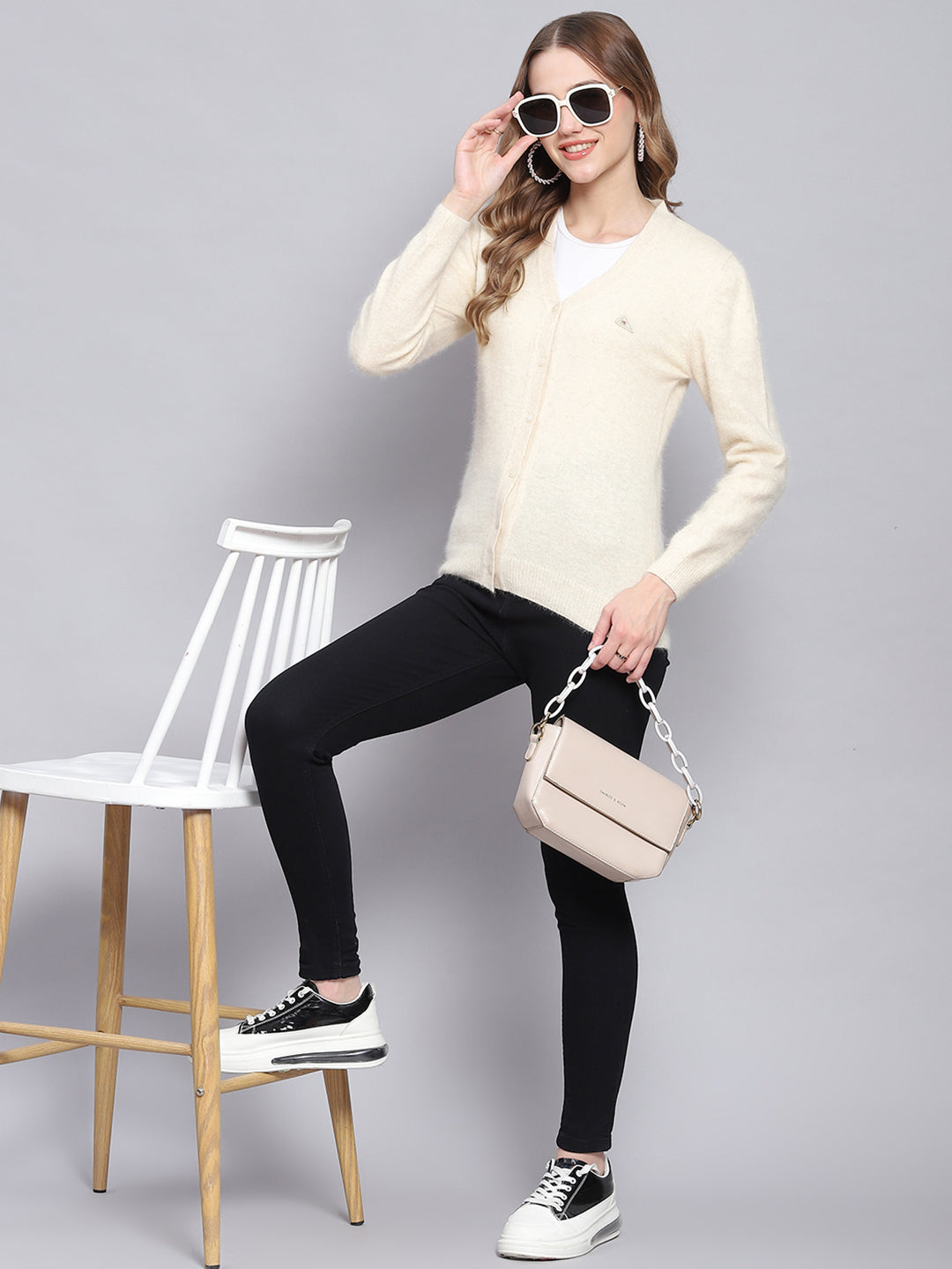 Women Cream Solid V Neck Full Sleeve Cardigans