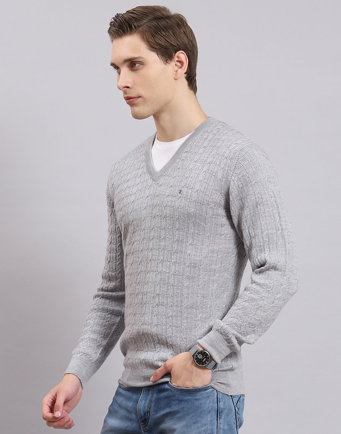 Men Grey Self Design V Neck Full Sleeve Sweater