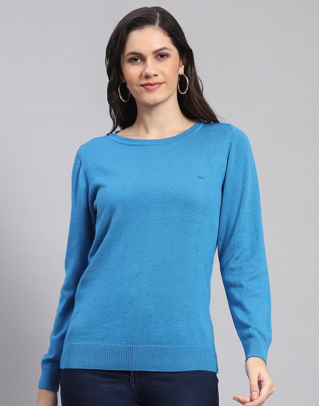 Women Blue Solid Round Neck Full Sleeve Sweater