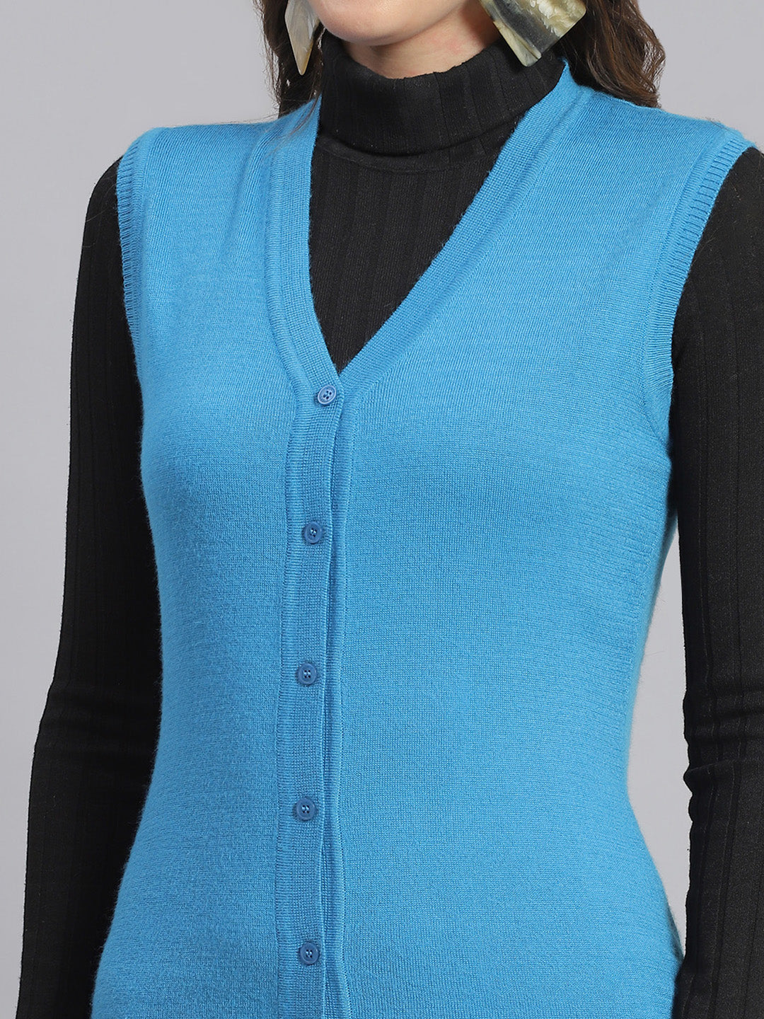 Women Blue Solid V Neck Sleeveless Cardigans