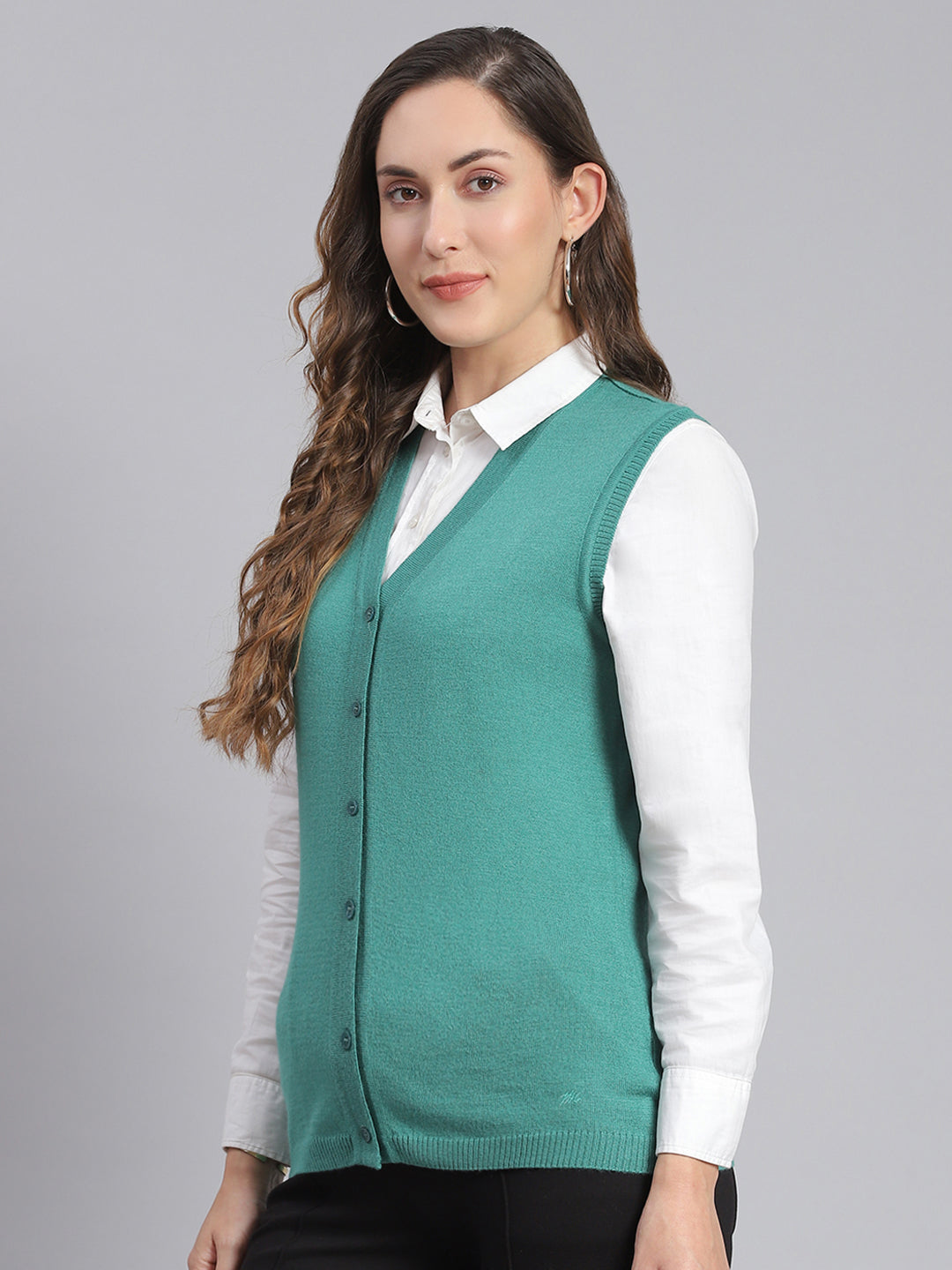 Women Teal Blue Solid V Neck Sleeveless Cardigans