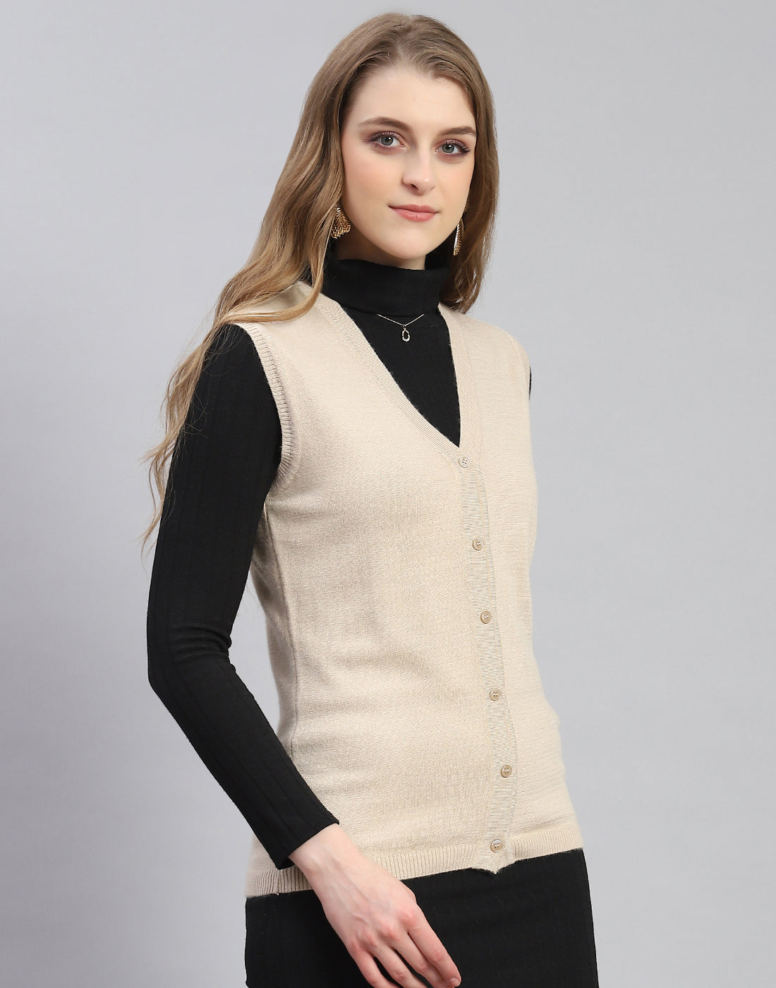 Women Beige Solid V Neck Sleeveless Cardigan