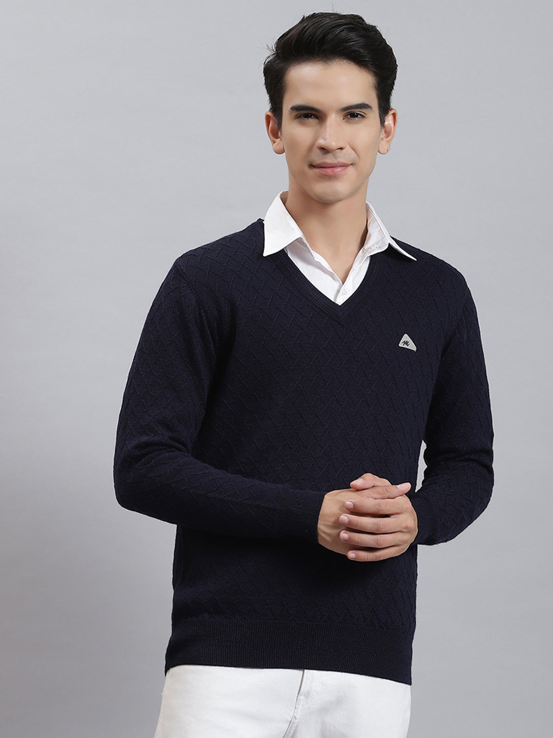 Buy Men Navy Blue Self Design V Neck Full Sleeve Sweaters